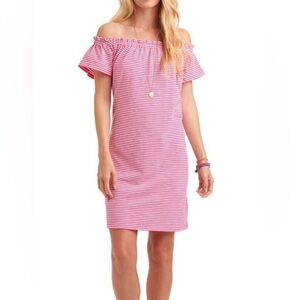 ⭐️EUC Vineyard Vines Pink and White Striped Dress